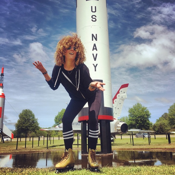 Meet your Posher, Tara - Picture 9 of 16